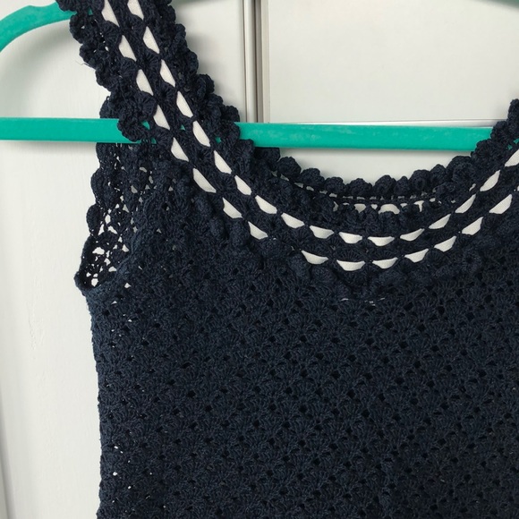 *3 for $175* Oscar De La Renta macrome tank top - Picture 3 of 6